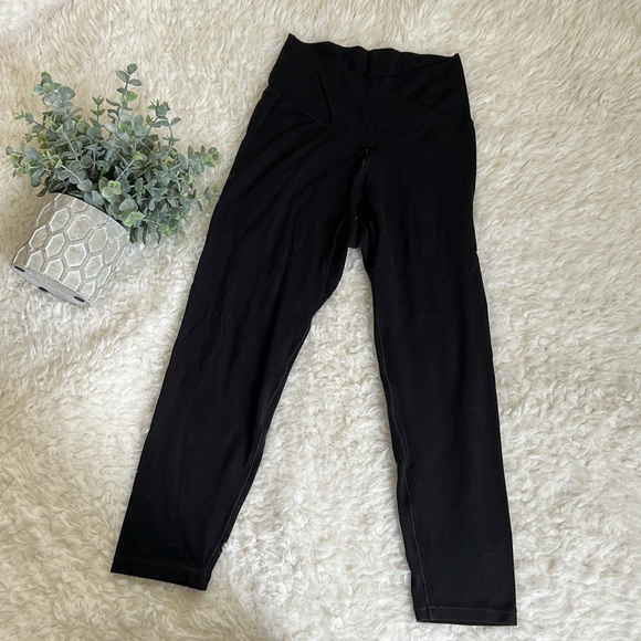 Offline by Aerie Real Me High Waisted Cropped Crossover Legging - Picture 2 of 4